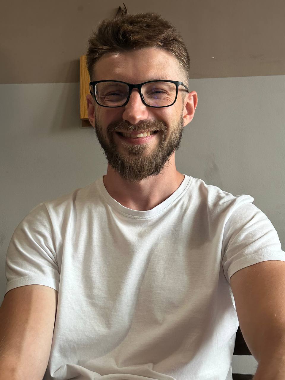 Олег, создатель студии Nonrobo